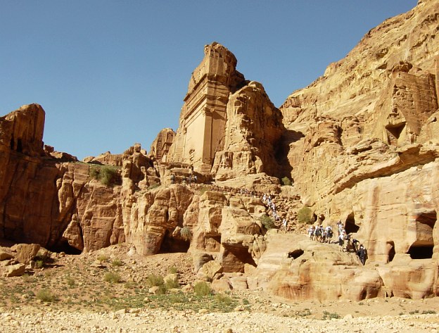 http://world.lib.ru/img/f/farhaj_l/petra/dsc09666-petra.jpg